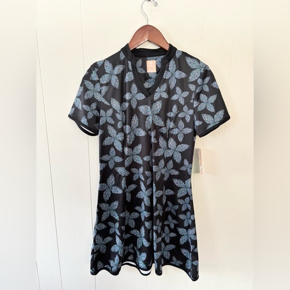 Ben hogan short sleeve performance golf dress mini v neck size SM new - Picture 1 of 4